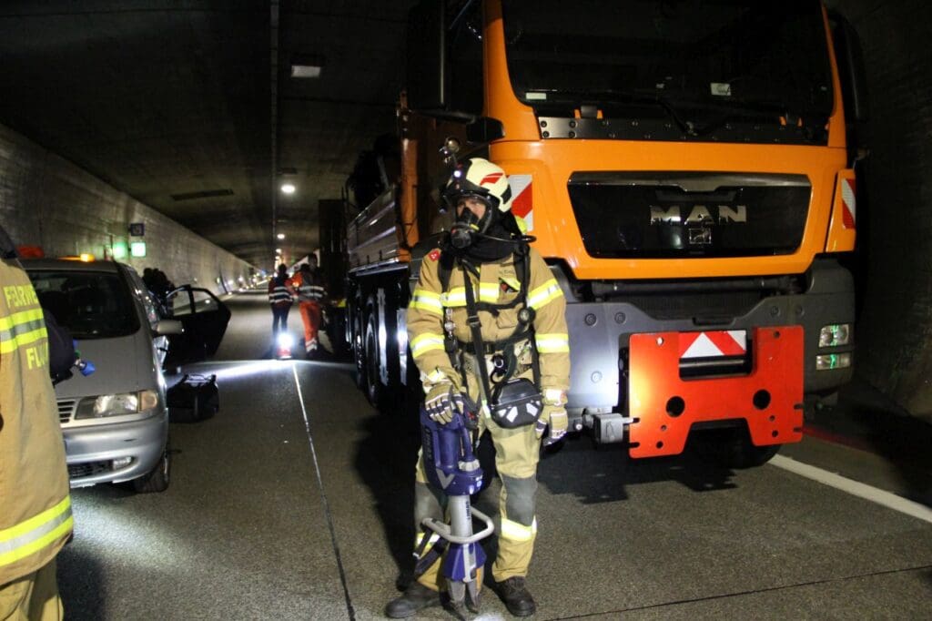 20231014 Einsatzuebung Tauerntunnel 17