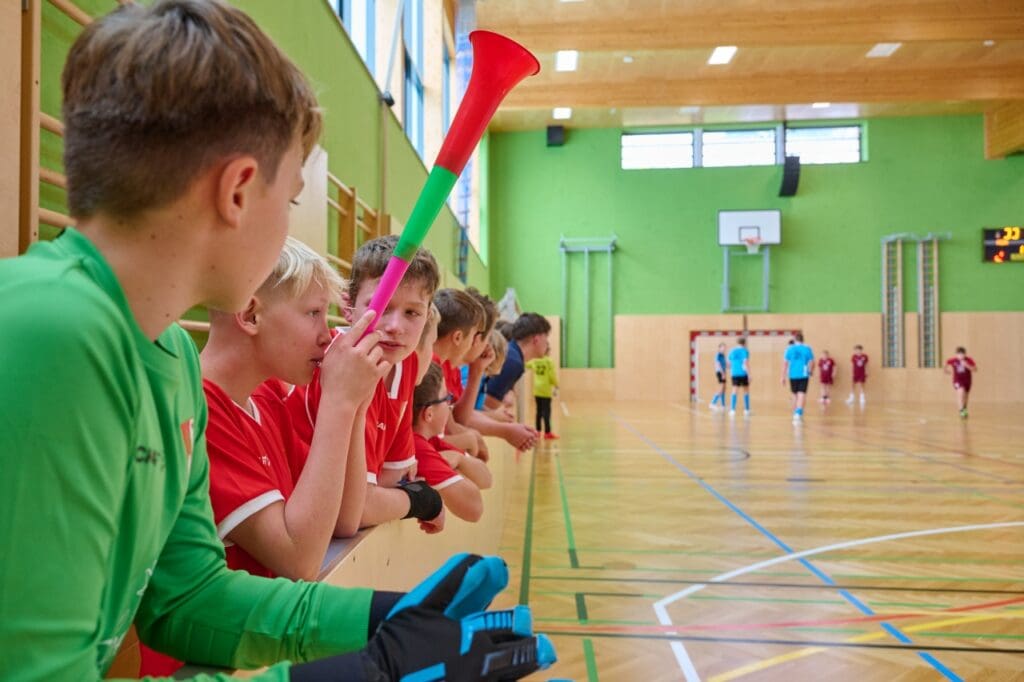 2025 10 18 08 2025 10 18 08