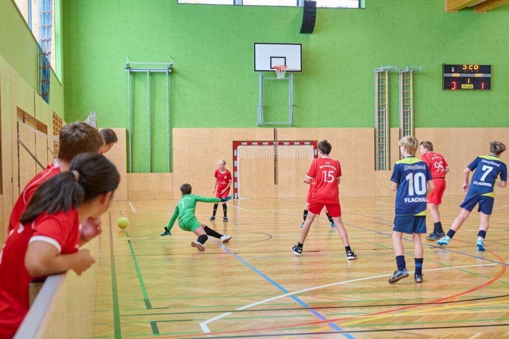 2025 10 18 11 2025 10 18 11