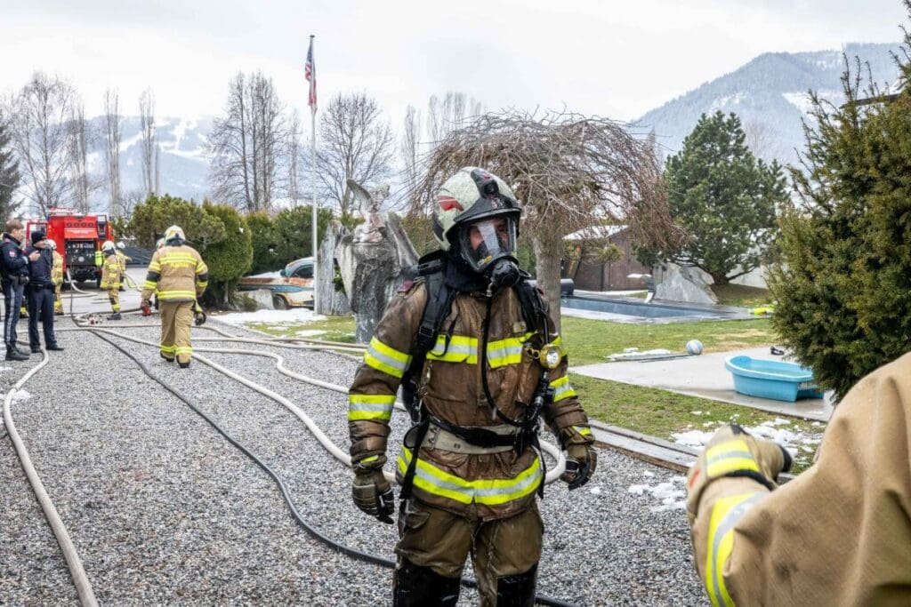 2026 04 02 Brand Einfamilienhaus Reitdorf 09 2026 04 02 Brand Einfamilienhaus Reitdorf 09