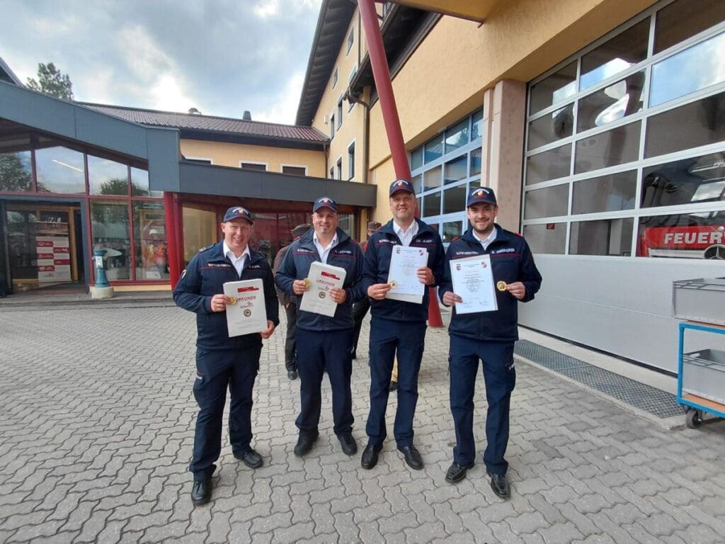 2026 04 18 Fla Gold 02 2026 04 18 Fla Gold 02