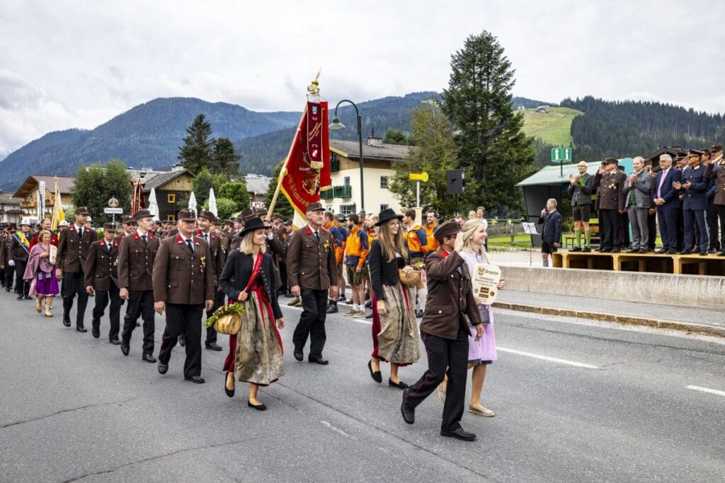 Einsatzzentrale Flachau Eröffnung 08