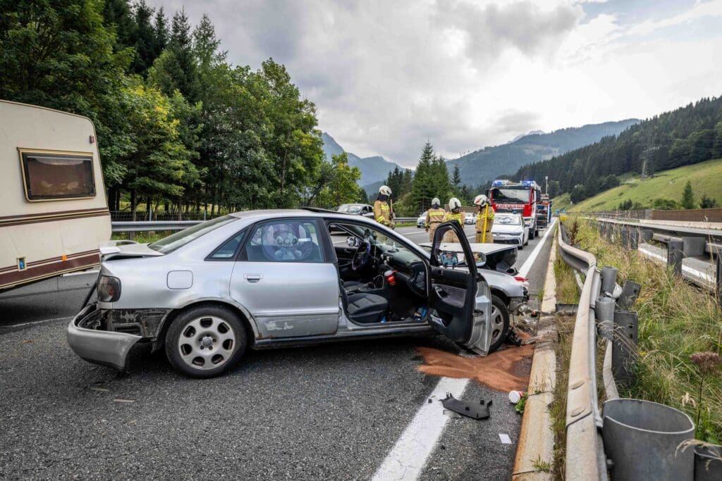 Vu A10 Tauernautobahn 20250816 03